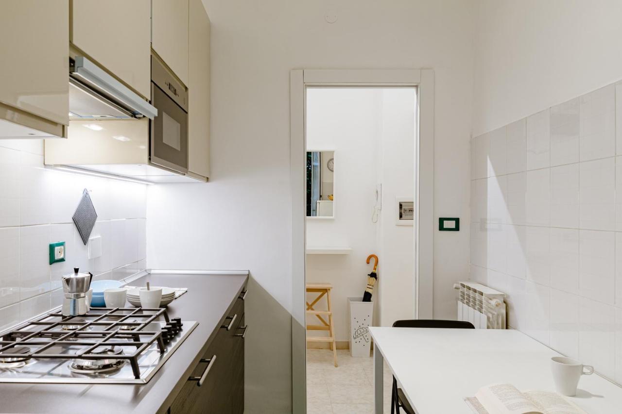 Arezzo Apartment, Metro Bologna E Bus Per La Sapienza, 4 Persone, Wifi Roma Exterior foto